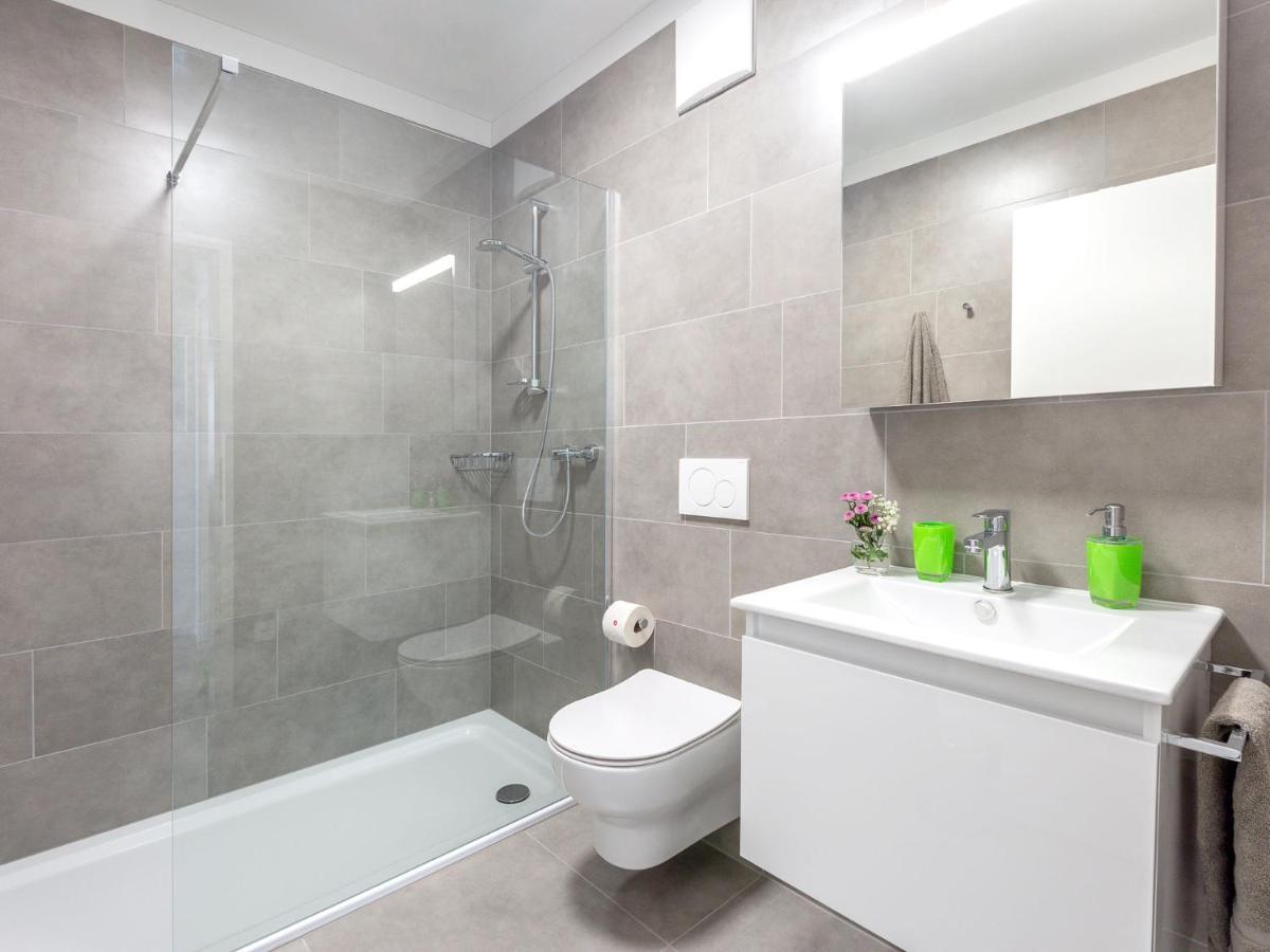 Apartment Loctowers A4-4-4 By Interhome Locarno Exteriör bild
